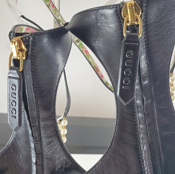 NWT$3400 Gucci Taide Pearlescent Caged Boot Pumps - Picture 6 of 16